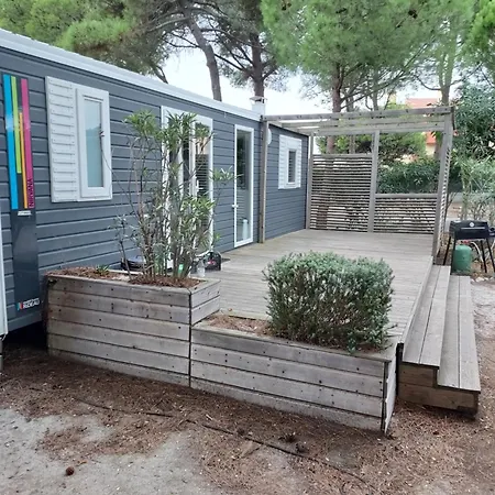 Mobil-home 6 Personnes Avec Piscine *